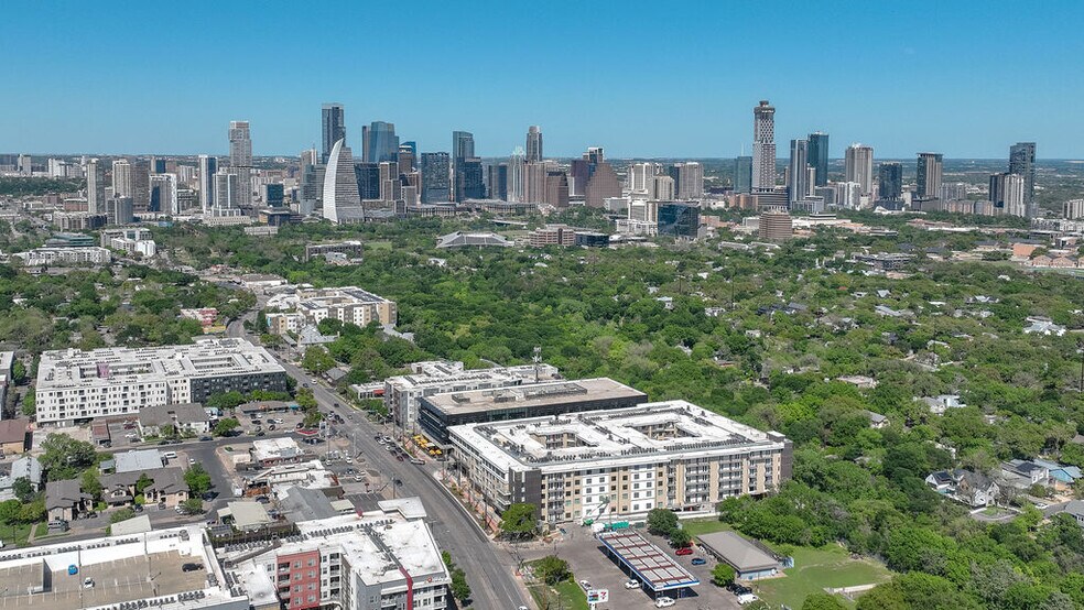 More Photos Of 1301 S Lamar, Austin Office For Lease