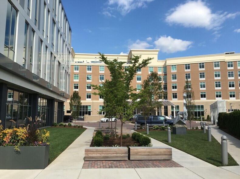 More Photos Of 301 College St, Asheville Office For Lease