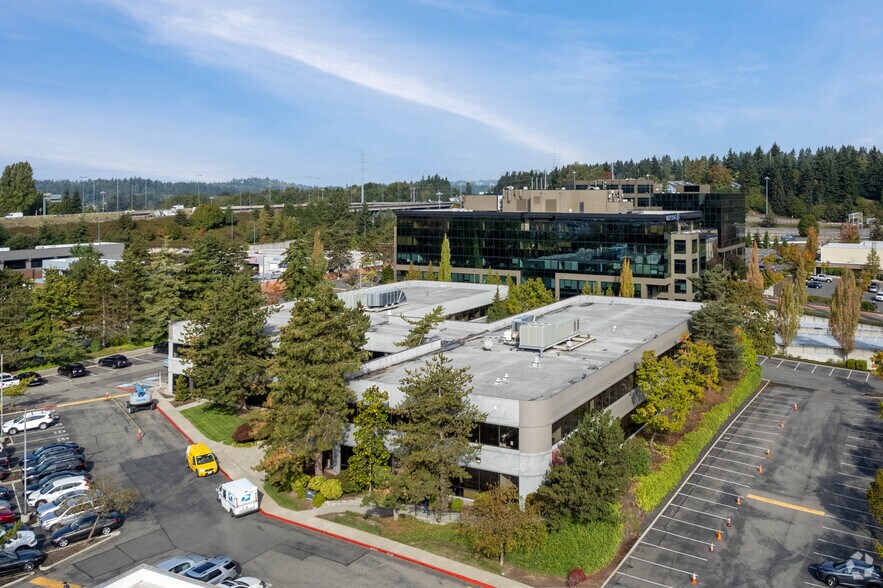 More Photos Of 12600 SE 38th St, Bellevue Office For Lease