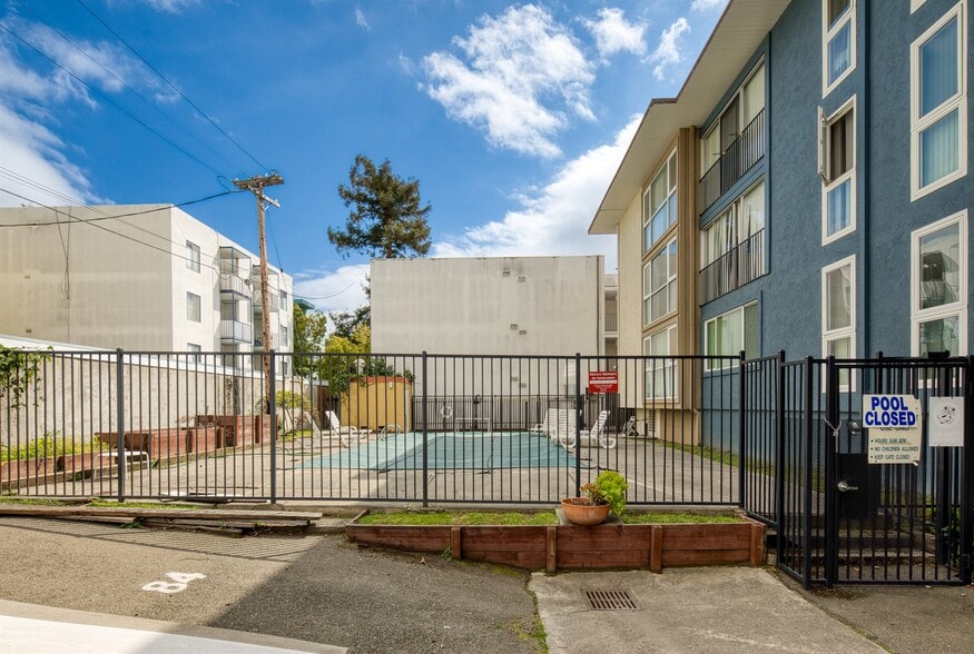 More Photos Of 1709 Shattuck Ave, Berkeley Apartments For Sale