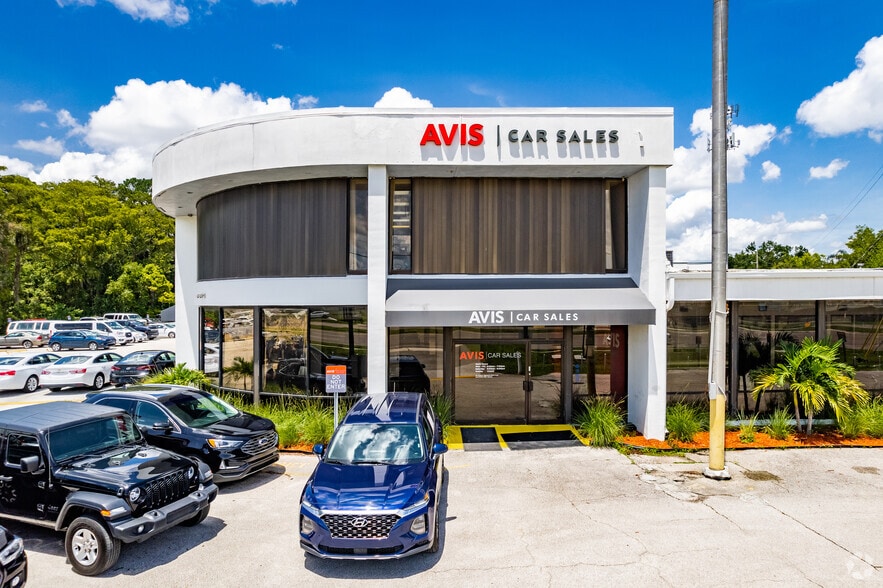 63636365 E Colonial Dr, Orlando, FL 32807 Retail For Lease