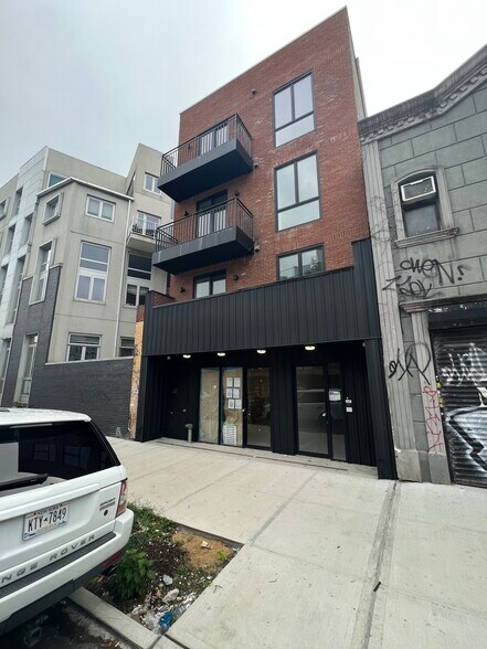 Primary Photo Of 250 Manhattan Ave, Brooklyn Apartments For Sale