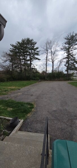 More Photos Of 4502 Fegenbush Ln, Louisville Specialty For Sale