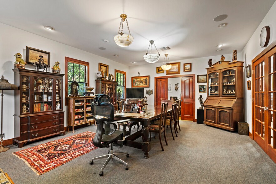 More Photos Of 19 Riberia St, Saint Augustine Office For Sale