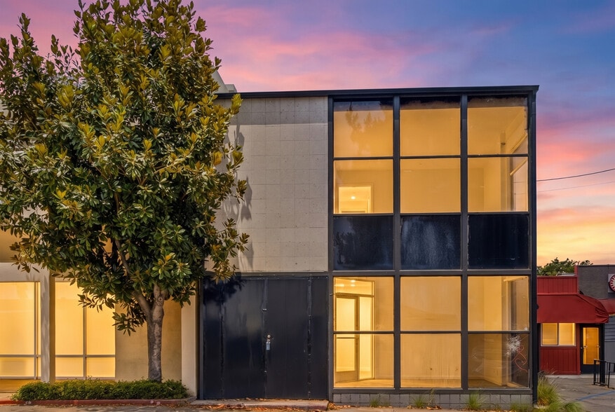 More Photos Of 247 E Highland Ave, San Bernardino Office Residential For Sale