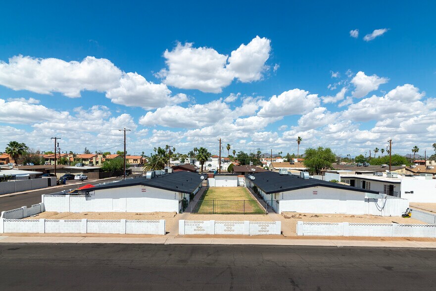 More Photos Of 2140 W Heatherbrae Dr, Phoenix Apartments For Sale