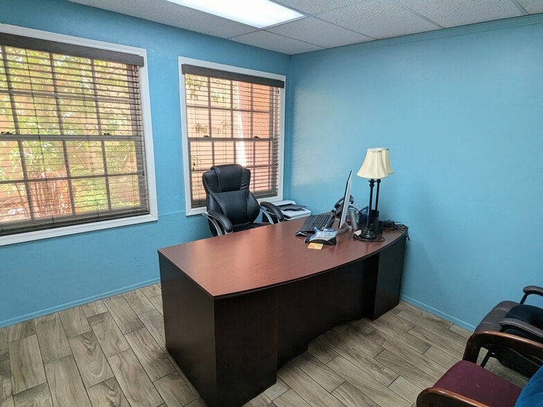 More Photos Of 6103-6105 E Grant Rd, Tucson Office For Sale