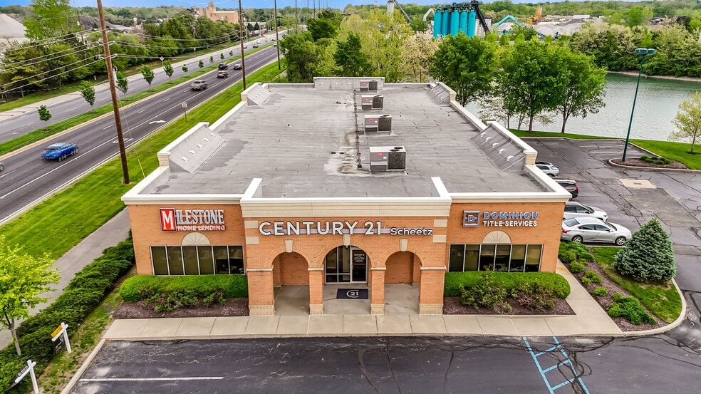 More Photos Of 4929 E 96th St, Indianapolis Office Residential For Sale