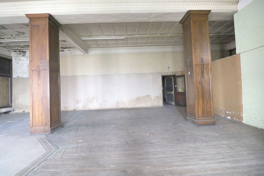 More Photos Of 312 N 7th St, Steubenville Warehouse For Sale