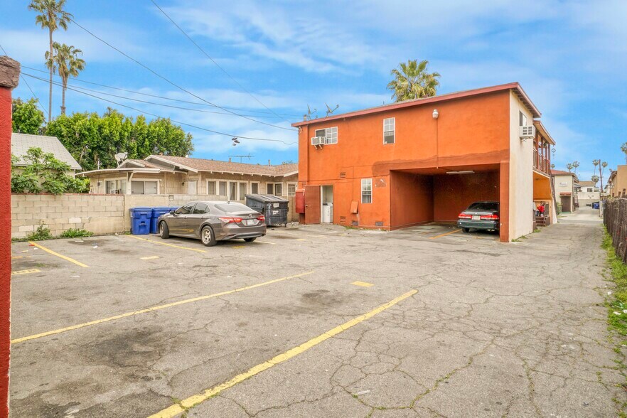 More Photos Of 917-919 N Ardmore Ave, Los Angeles Apartments For Sale