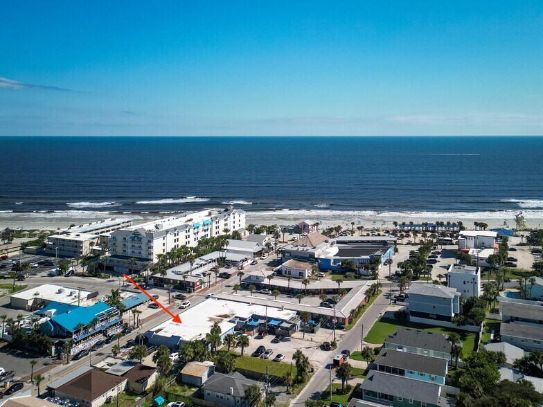 More Photos Of 415 Flagler Ave, New Smyrna Beach Storefront For Sale