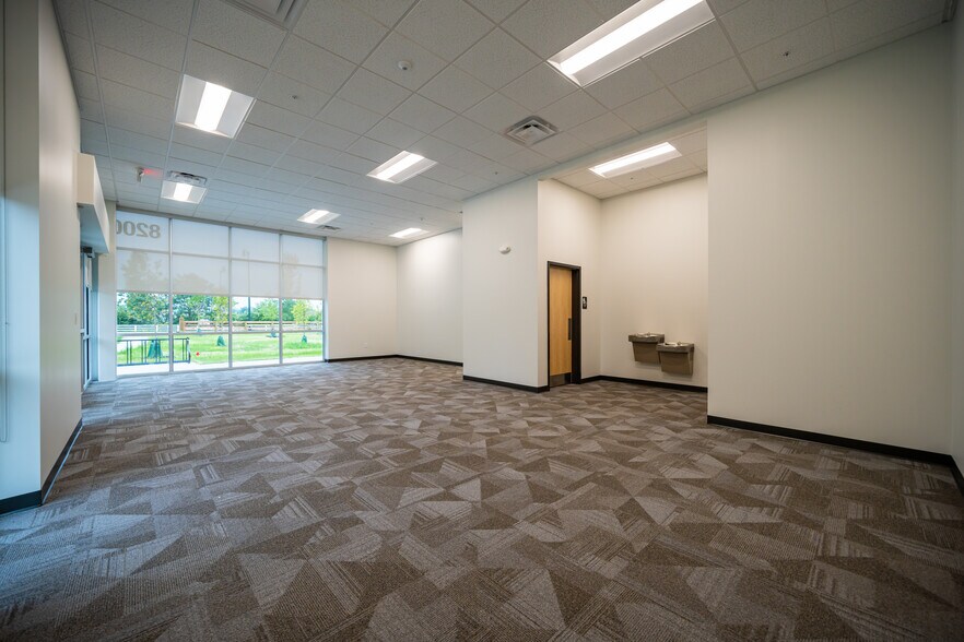 More Photos Of 8200 Smith's Mill Rd, New Albany Distribution For Lease