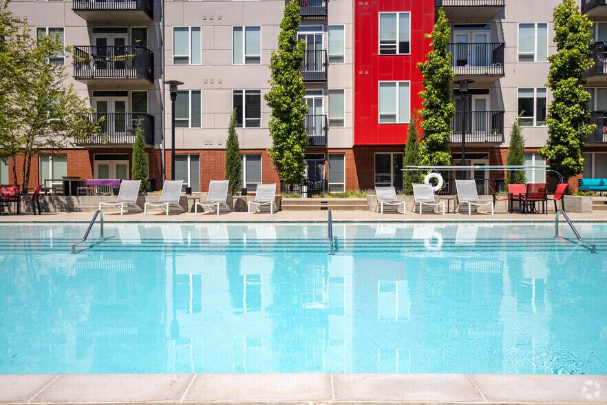 More Photos Of 801 NW 10th St, Oklahoma City Apartments For Lease