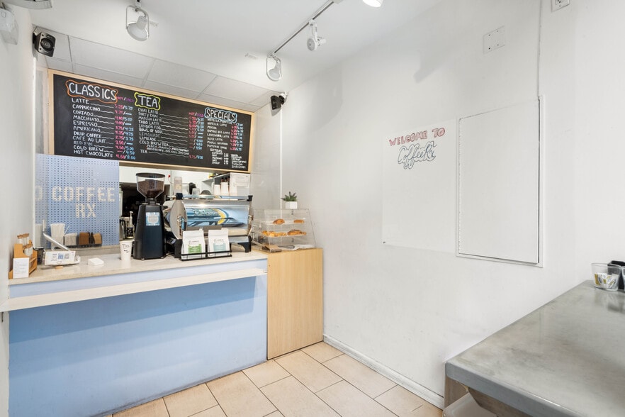 More Photos Of 123 W Third St, New York Apartments For Lease