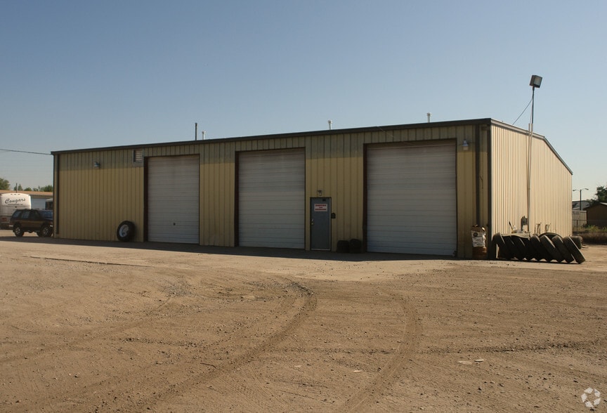 More Photos Of 5352 Dahlia St, Commerce City Warehouse For Sale