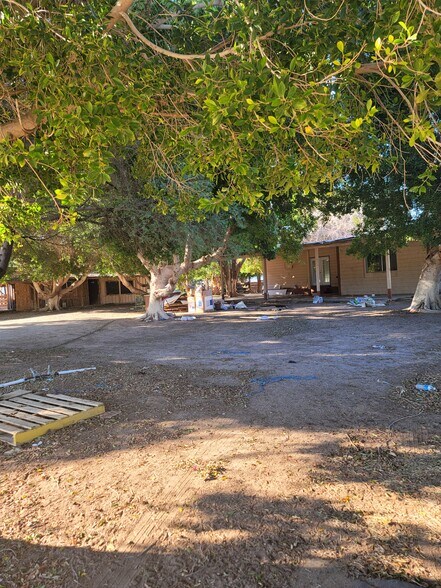 More Photos Of 2595 W Hardy Rd, El Centro Land For Sale
