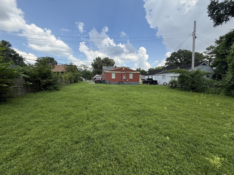 More Photos Of , Memphis Multifamily For Sale
