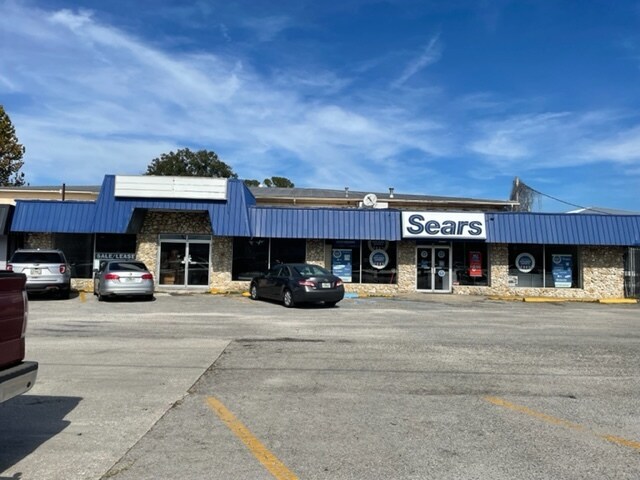 Primary Photo Of 411 W Madison St, Starke Storefront Retail Office For Lease