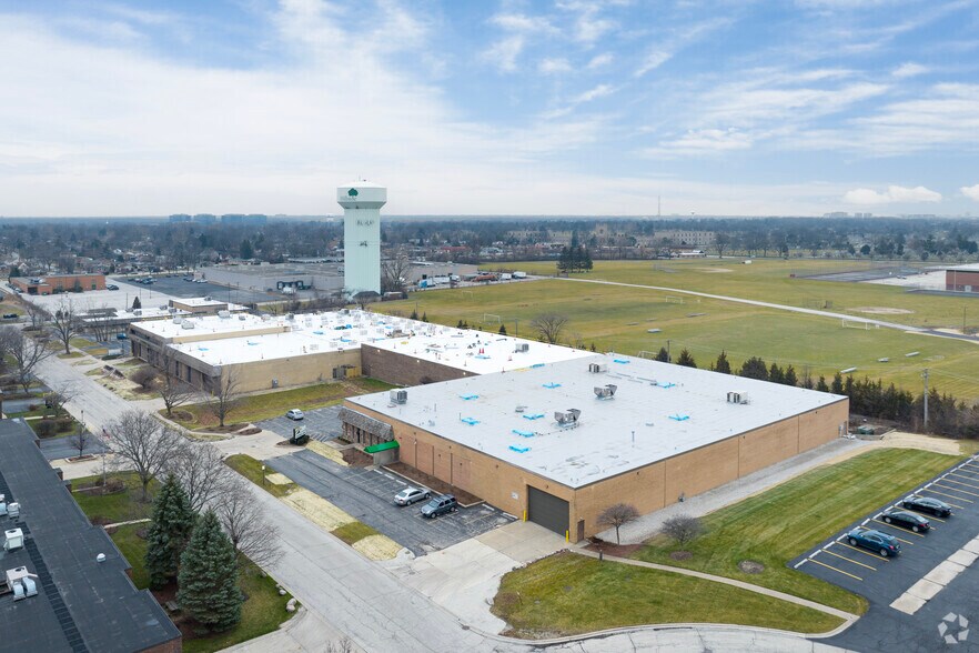 More Photos Of 200-220 Fencl Ln, Hillside Manufacturing For Sale