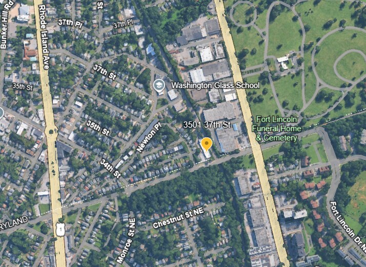 More Photos Of 3501 37th St, Mount Rainier Land For Lease