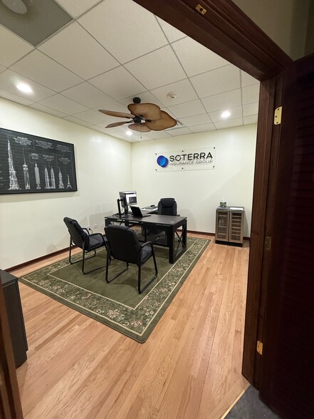 More Photos Of 16612 W 159th St, Lockport Office For Sale