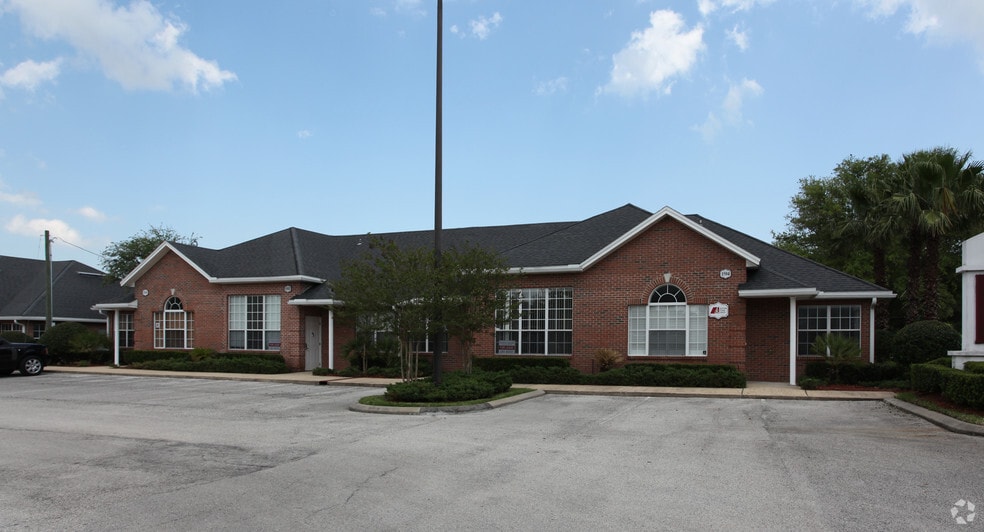 More Photos Of 6817 Southpoint Pky, Jacksonville Medical For Lease