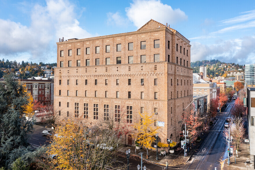 Primary Photo Of 1402-1414 SW Morrison St, Portland Office For Lease