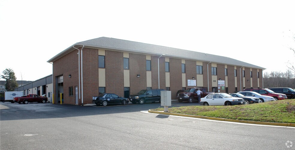 More Photos Of 9115 Digital Dr, Manassas Warehouse For Lease