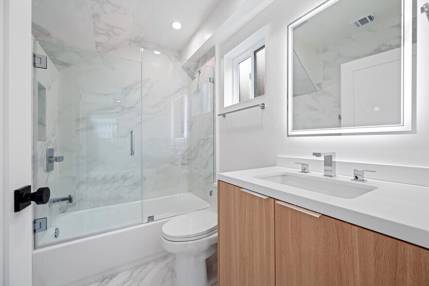 More Photos Of 1840 Stoner Ave, Los Angeles Multifamily For Sale