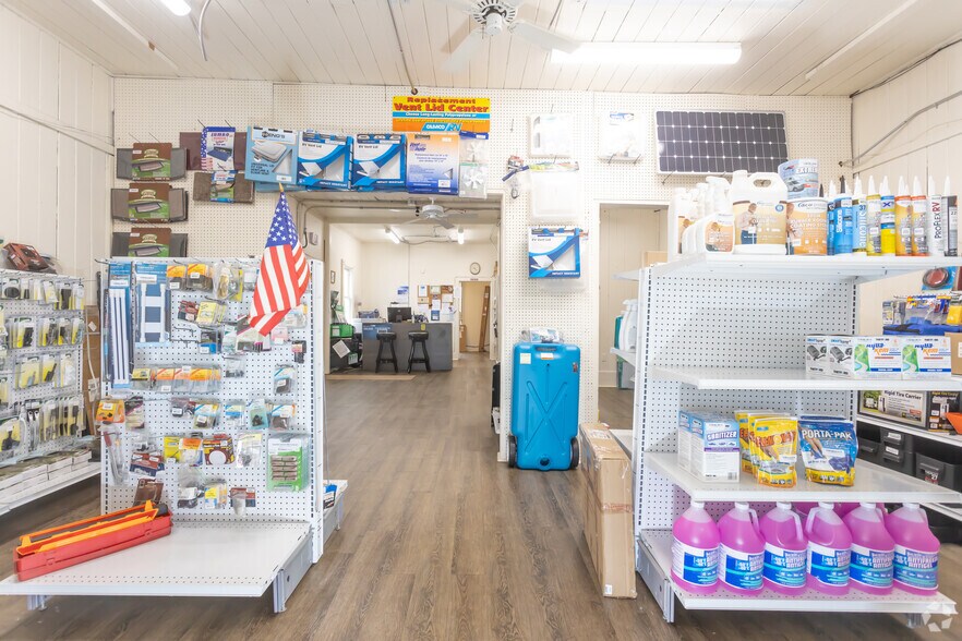 More Photos Of 2660 N Us Highway 1, Fort Pierce Auto Dealership For Sale