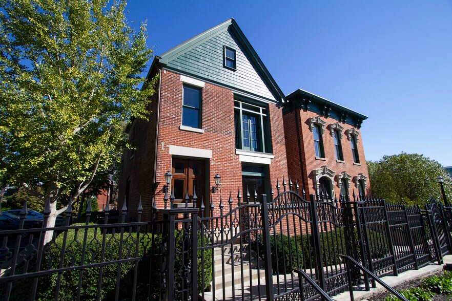 More Photos Of , Kansas City Unknown For Sale