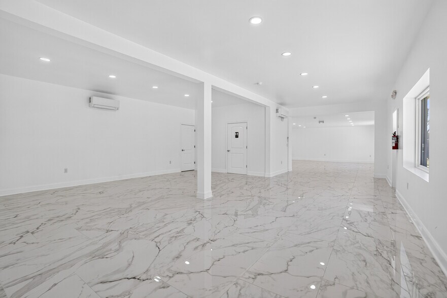 More Photos Of 3608 Burlington Rd, Greensboro Freestanding For Sale