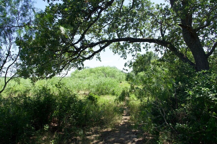 More Photos Of 00 Taylorsville Rd, Red Rock Land For Sale
