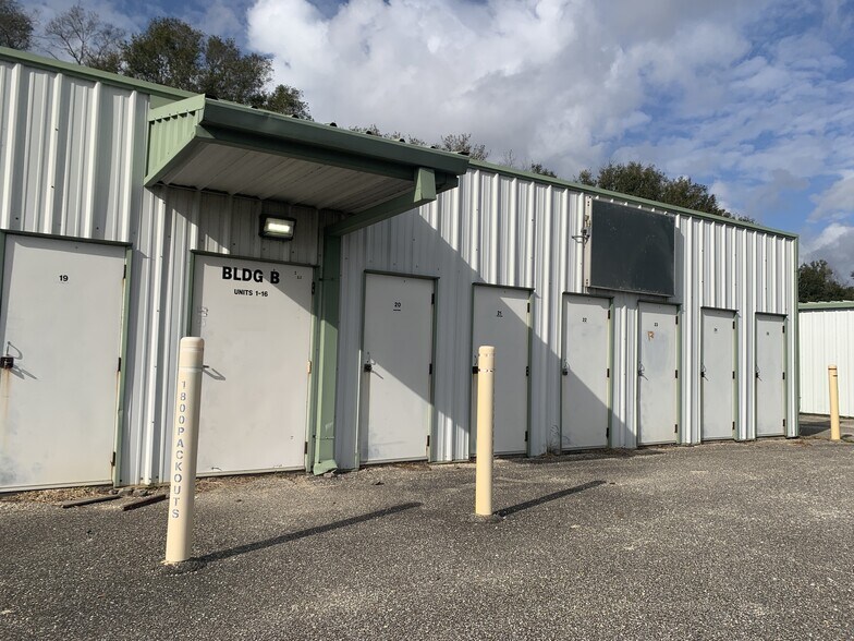 More Photos Of 3500 N Palafox St, Pensacola Showroom For Sale