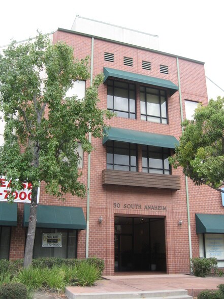 More Photos Of 50 S Anaheim Blvd, Anaheim Office For Lease