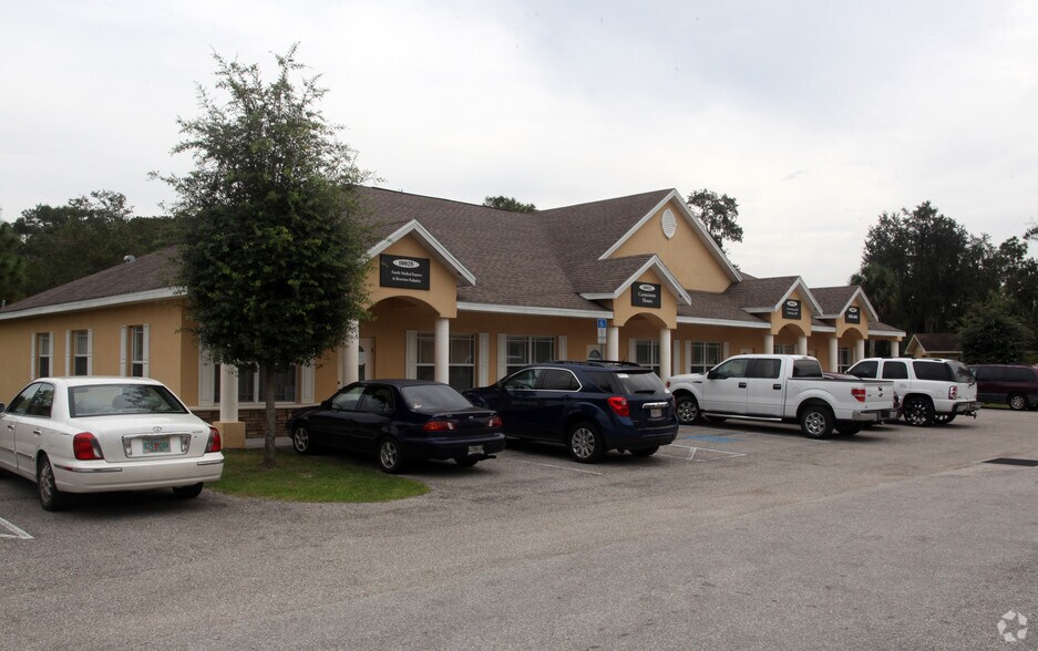 More Photos Of 10028-10038 Water Works Ln, Riverview Medical For Lease