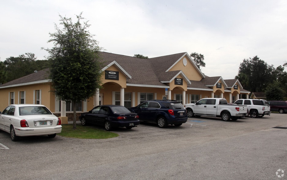 More Photos Of 10028-10038 Water Works Ln, Riverview Medical For Lease
