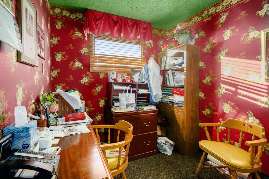 More Photos Of 1514 4th St, Jackson Healthcare For Sale
