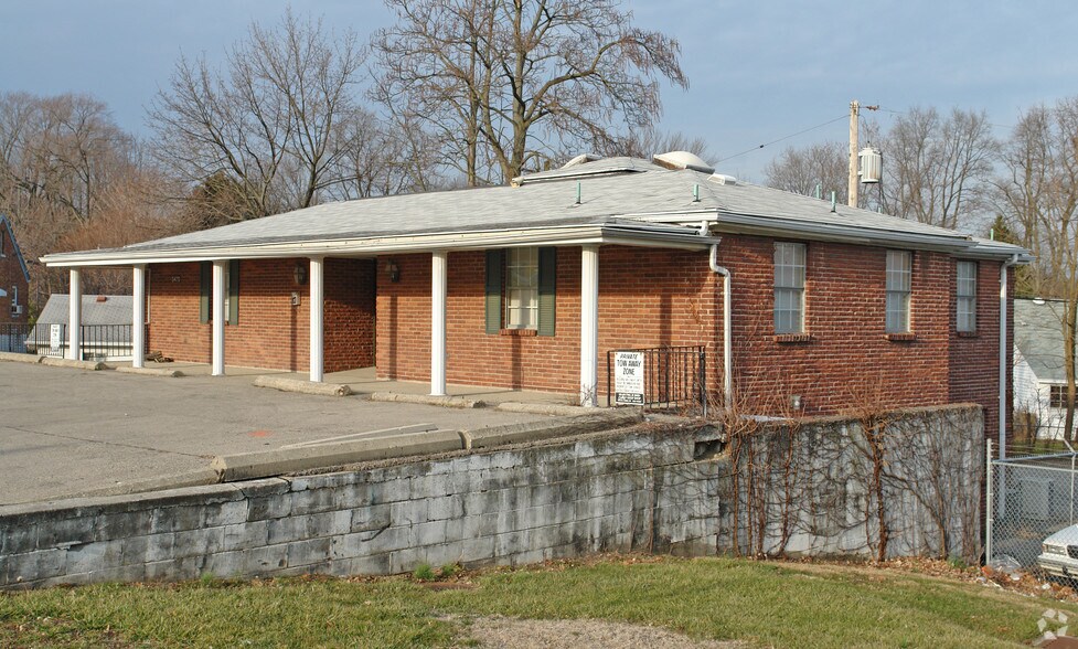 More Photos Of 5470 N Main St N, Dayton Medical For Sale