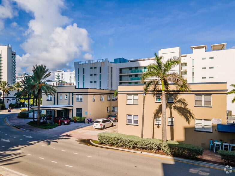 More Photos Of 6300 Collins Ave, Miami Beach Hotel For Sale