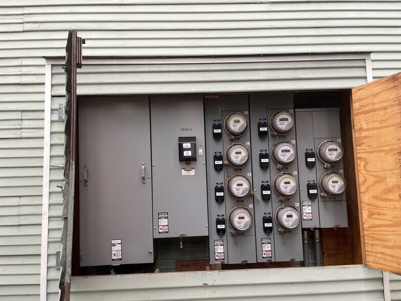 More Photos Of 221 Raymond Ave, Pasadena Apartments For Sale