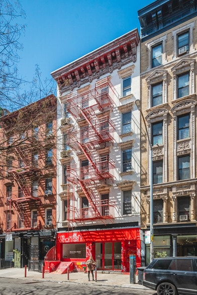 Primary Photo Of 133 Eldridge St, New York Storefront Retail Residential For Lease