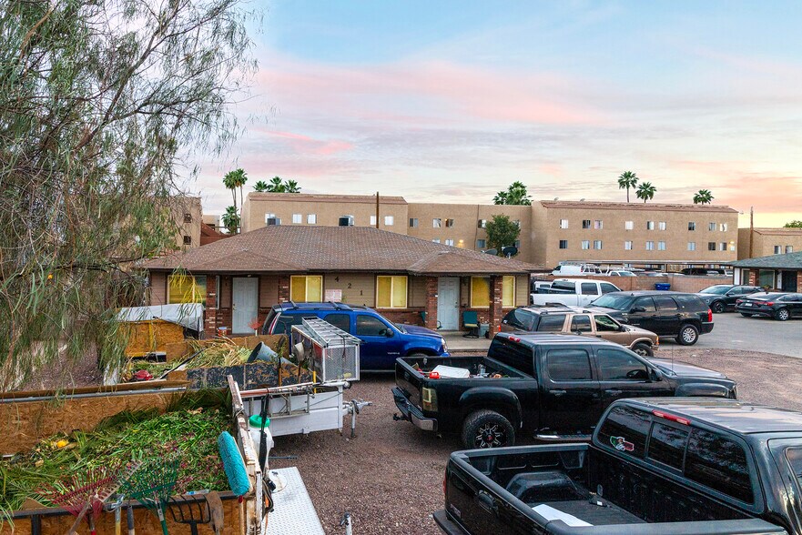More Photos Of 421 E 6th Dr, Mesa Apartments For Sale