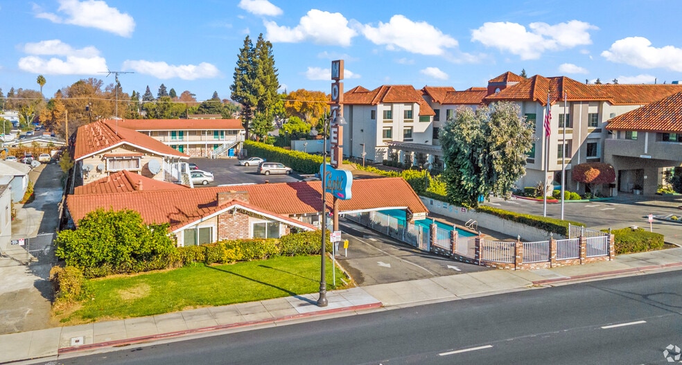 Primary Photo Of 2465 El Camino Real, Santa Clara Hotel For Sale
