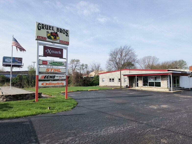 Primary Photo Of 1601 N Main St, Crown Point Warehouse For Lease