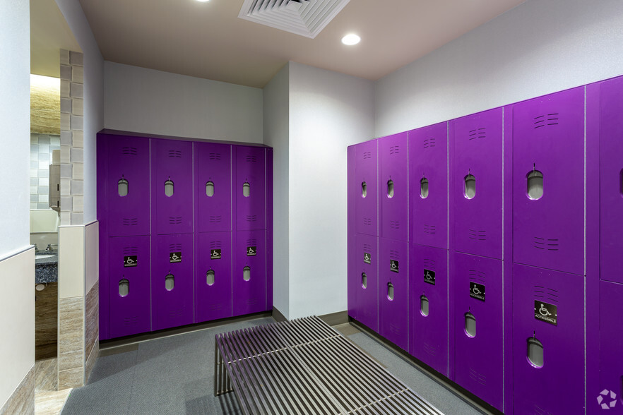 More Photos Of 5100 W JB Hunt Dr, Rogers Office For Lease