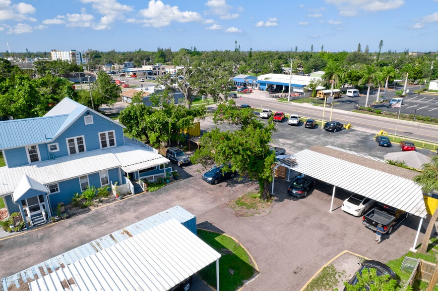 More Photos Of 1827 9th St W, Bradenton Auto Dealership For Sale