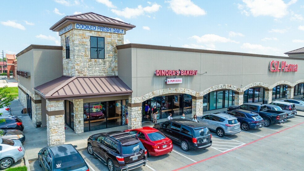 More Photos Of 1319 Cypress Creek Parkway, Houston Storefront For Lease
