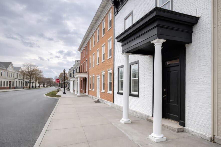 More Photos Of 208 Warren St, Hudson Apartments For Sale