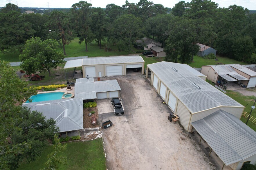 More Photos Of 305 Hassler Rd, Spring Warehouse For Sale